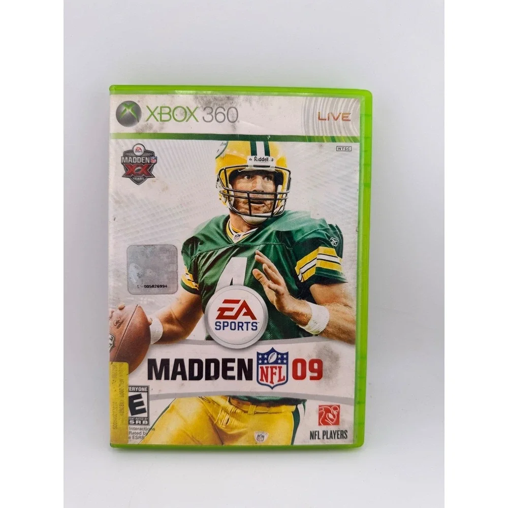 Madden NFL 09 Microsoft Xbox 360 EA Sports Football Game Brett Favre CIB